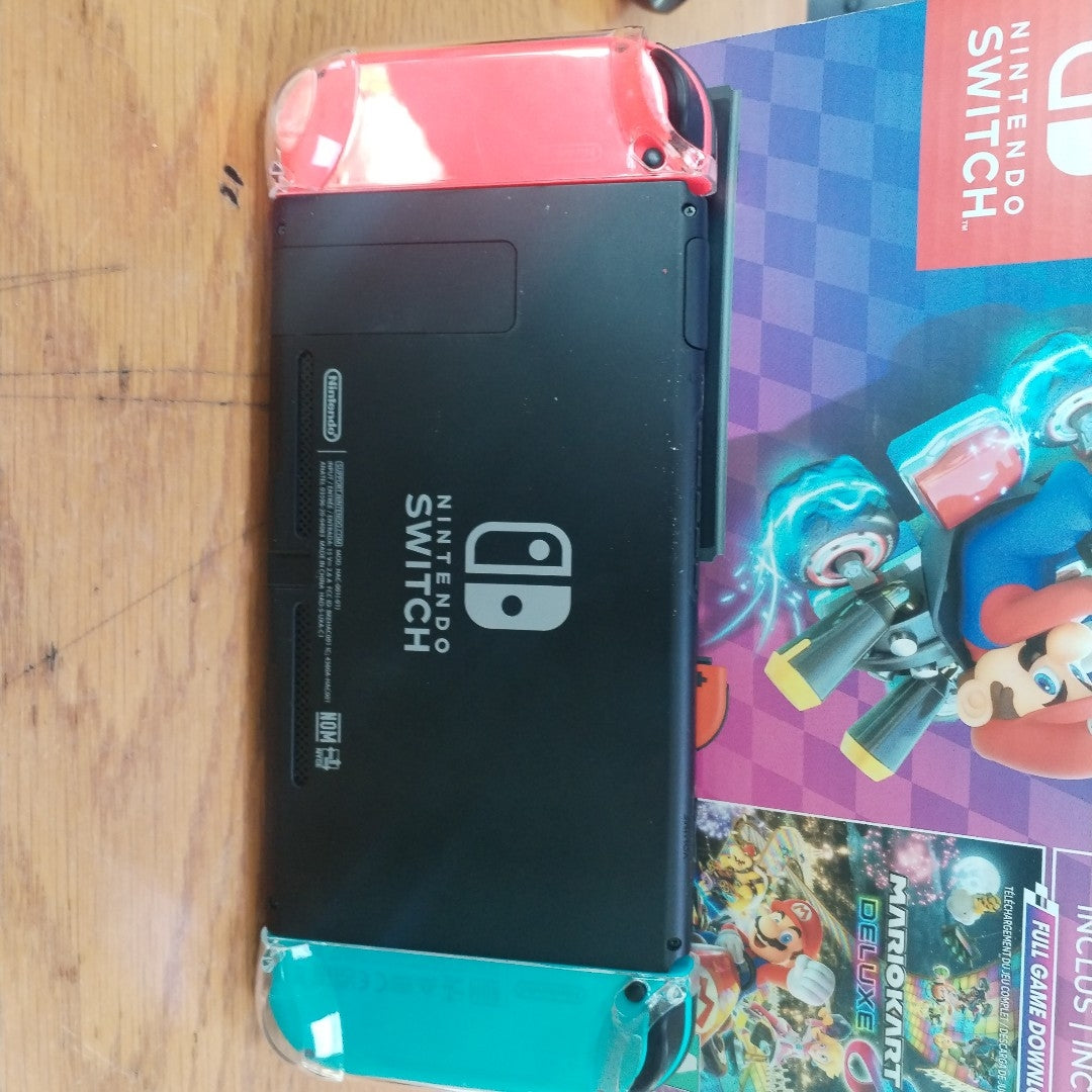 CONSOLA DE VIDEOJUEGO NINTENDO SWITCH 1.1 32 GB (SEMINUEVO)