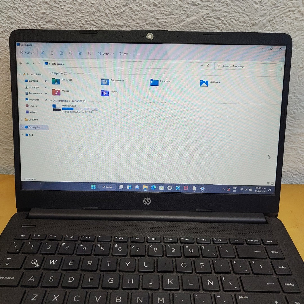 LAPTOP HP 14-DQ0510LA (2022) 256 GB SSD 4 GB RAM (SEMINUEVO)