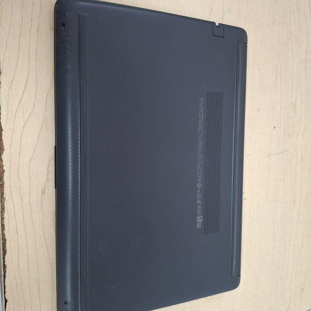 LAPTOP HP 240 G8 (2021) 500 GB  4 GB RAM (SEMINUEVO)