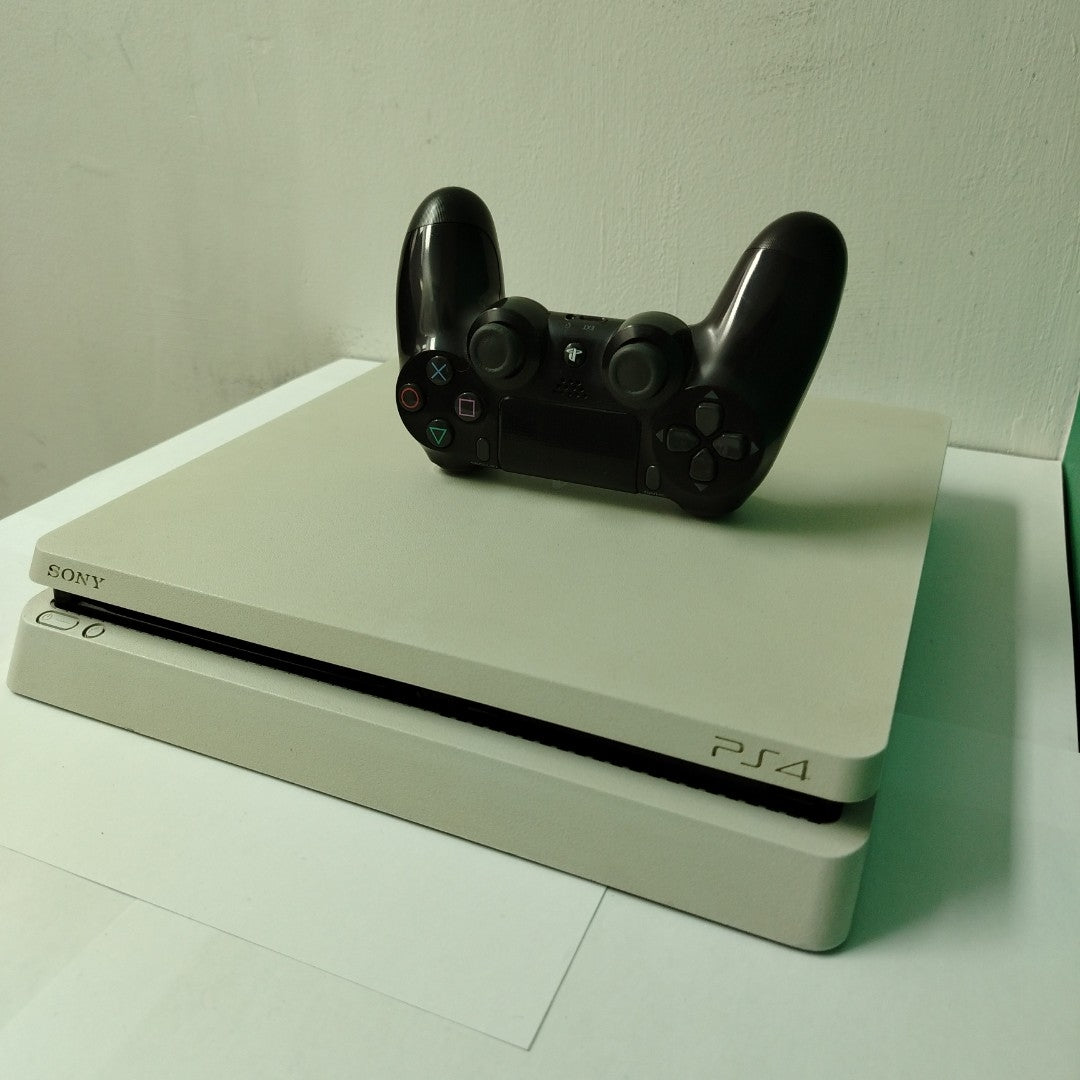 CONSOLA DE VIDEOJUEGO SONY PS4 SLIM 500 GB  (SEMINUEVO)