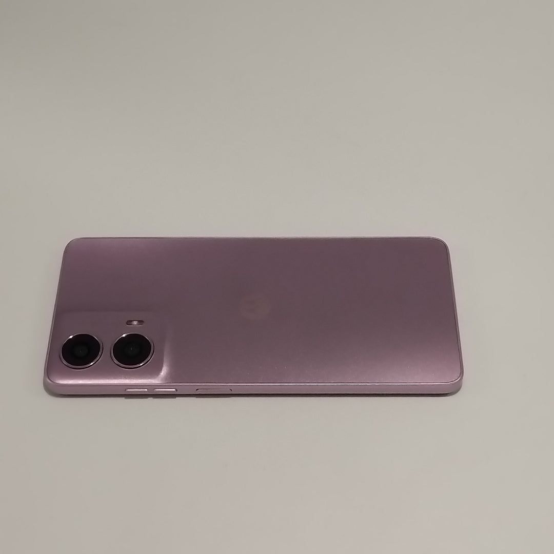 CELULAR MOTOROLA MOTO G24 XT2423-1 (2024) 256 GB 4 GB RAM (SEMINUEVO)