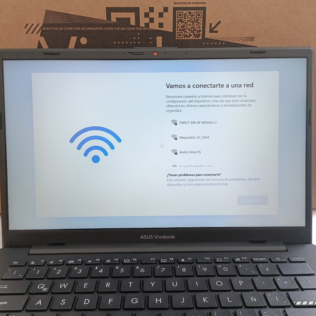 LAPTOP ASUS VIVOBOOK L1404FA-NK286W (2023) 512 GB SSD 8 GB RAM (SEMINUEVO)