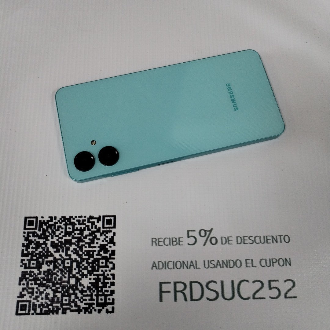 CELULAR SAMSUNG GALAXY A06 SM-A065M (2024) 64 GB 4 GB RAM (SEMINUEVO)