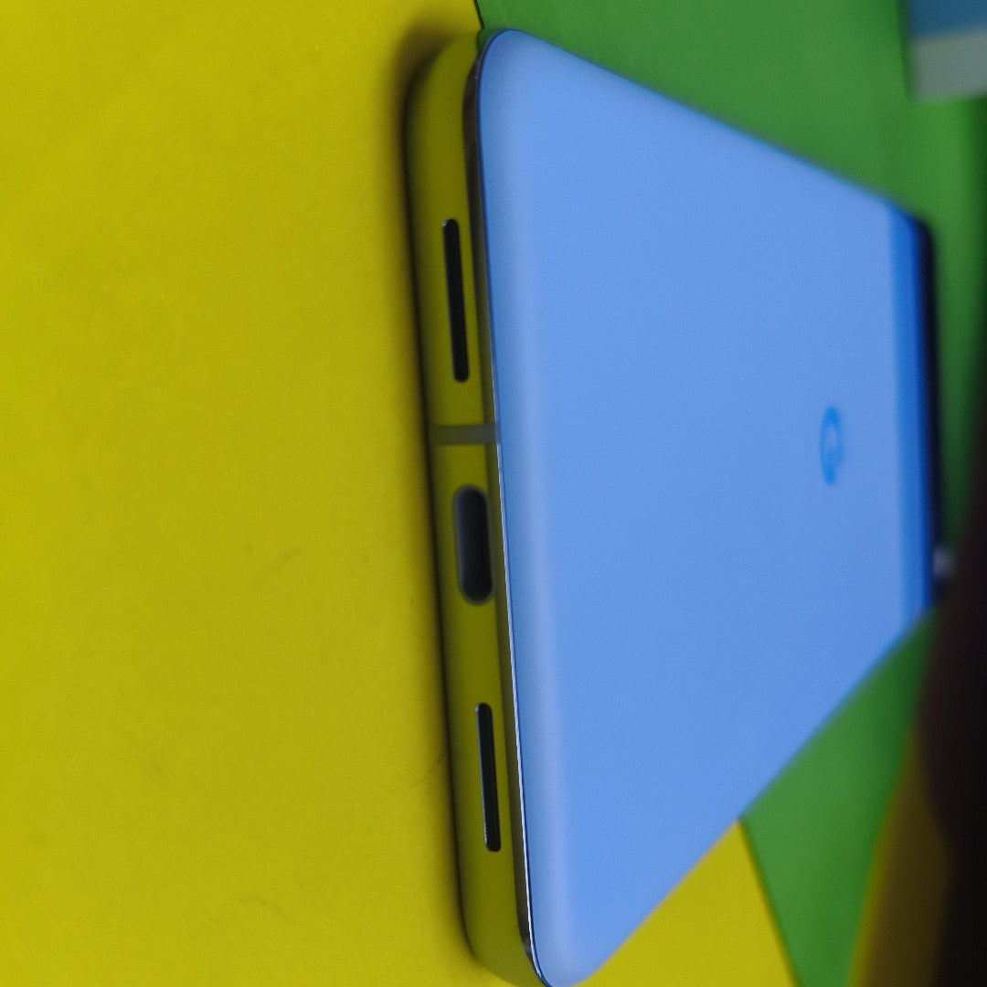 CELULAR GOOGLE PIXEL 8 PRO (2023) 128 GB 12 GB RAM (SEMINUEVO)