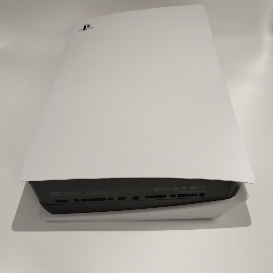 CONSOLA DE VIDEOJUEGO SONY PS5 825 SSD (SEMINUEVO)