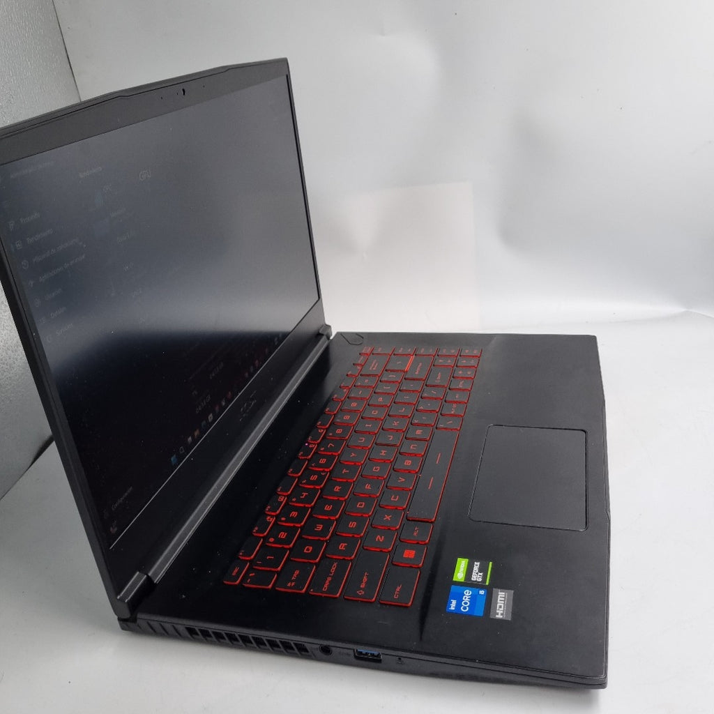 LAPTOP MSI GF63 THIN 11SC-1419MX (2023) 256 GB SSD 8 GB RAM (SEMINUEVO)