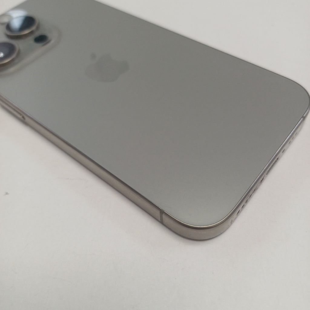 CELULAR APPLE IPHONE 15 PRO A3101 512 GB 8 GB RAM (SEMINUEVO)