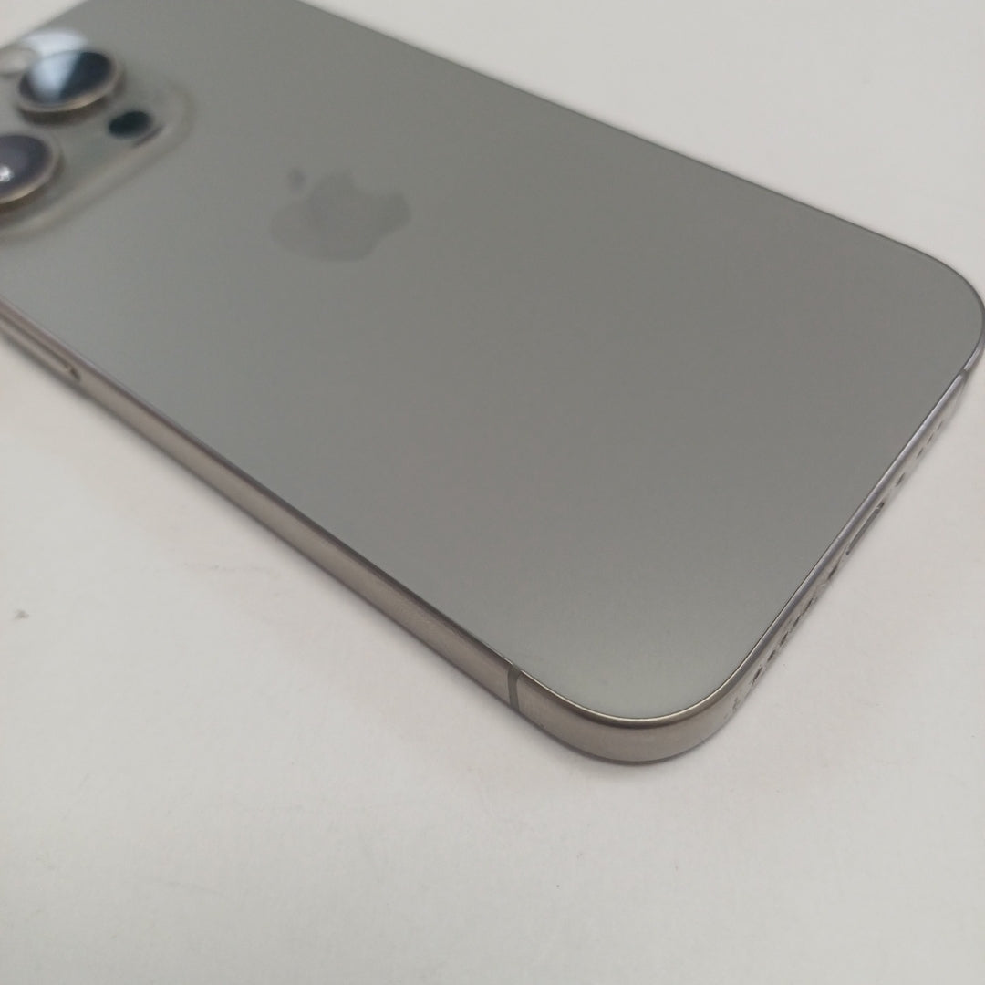 CELULAR APPLE IPHONE 15 PRO A3101 512 GB 8 GB RAM (SEMINUEVO)