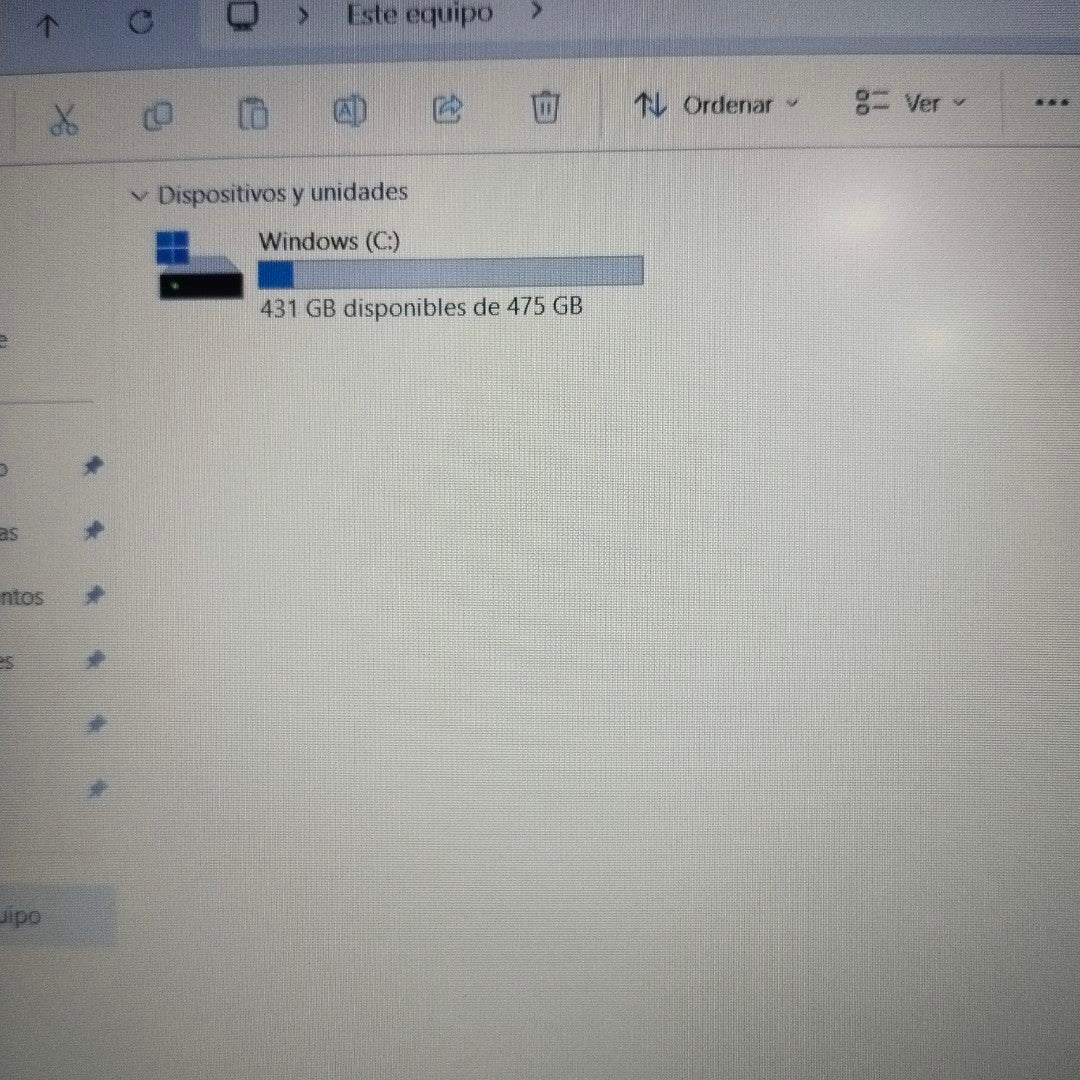 LAPTOP HP 15-FD0231LA (2025) 512 GB SSD 8 GB RAM (SEMINUEVO)