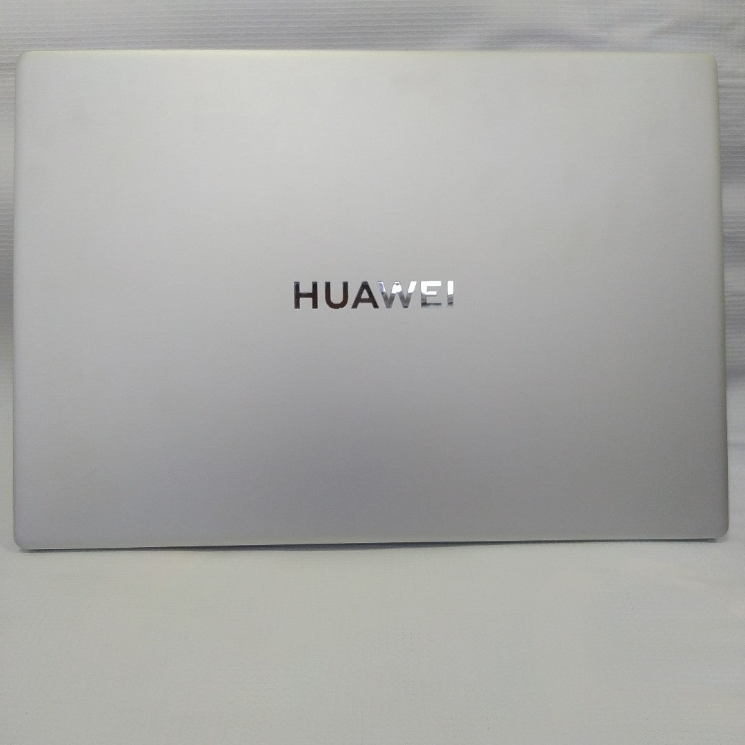 LAPTOP HUAWEI MATEBOOK D16 MCLF-X (2024) 512 GB SSD 8 GB RAM (SEMINUEVO)