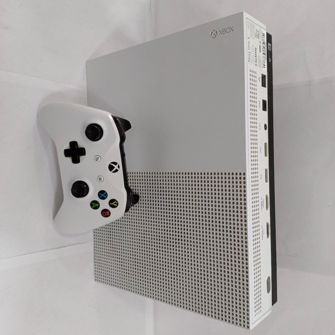 CONSOLA DE VIDEOJUEGO MICROSOFT XBOX ONE S 500 GB  (SEMINUEVO)
