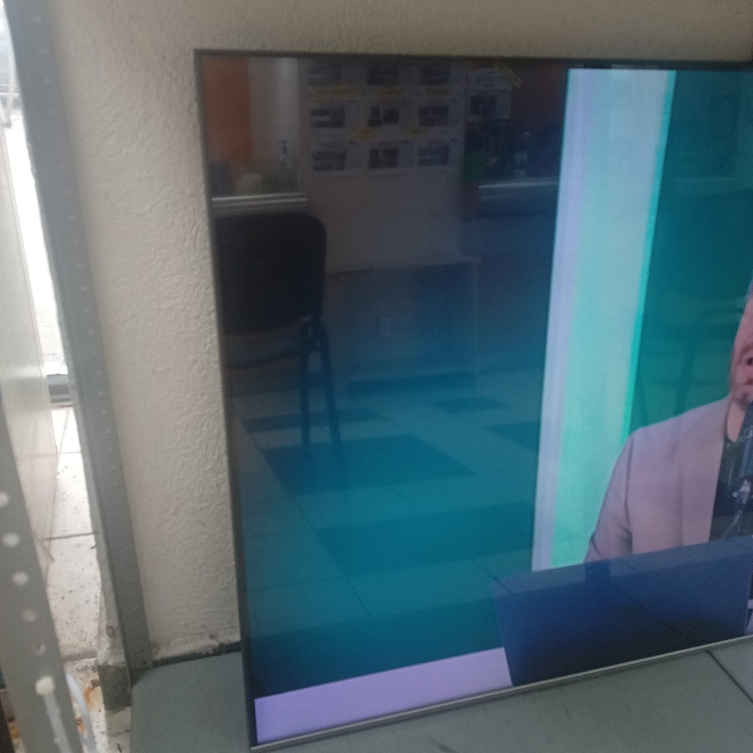 PANTALLA SAMSUNG UN65AU8200F (2022) 65" LED 4K (SEMINUEVO)
