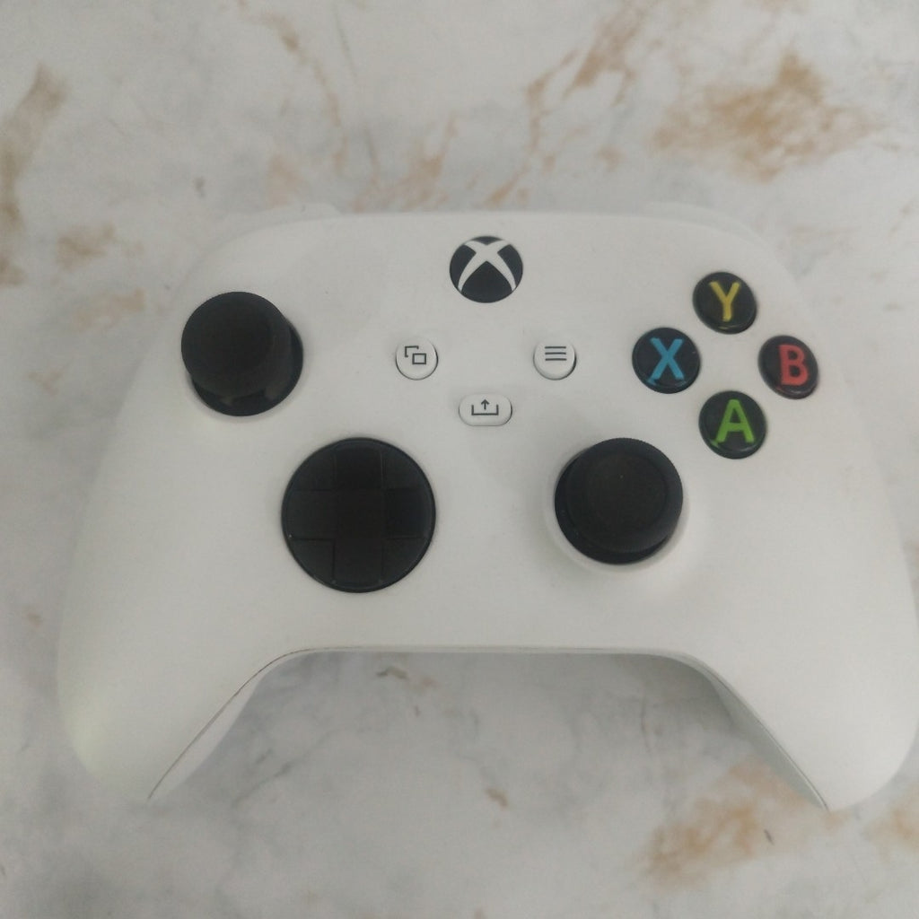 CONSOLA DE VIDEOJUEGO MICROSOFT XBOX ONE S 1 TB (SEMINUEVO)