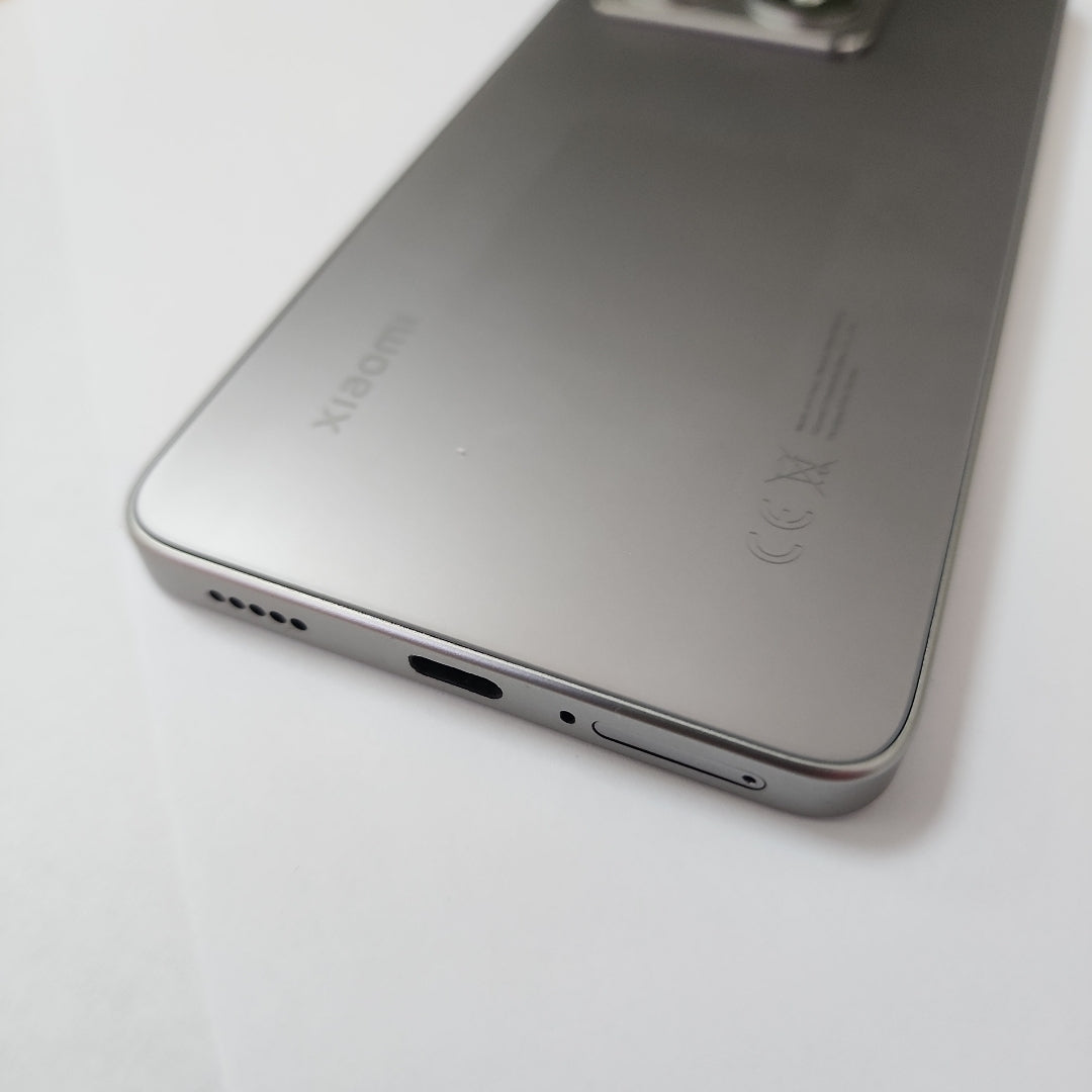 CELULAR XIAOMI 14T 5G 2406APNFAG (2024) 512 GB 12 GB RAM (SEMINUEVO)