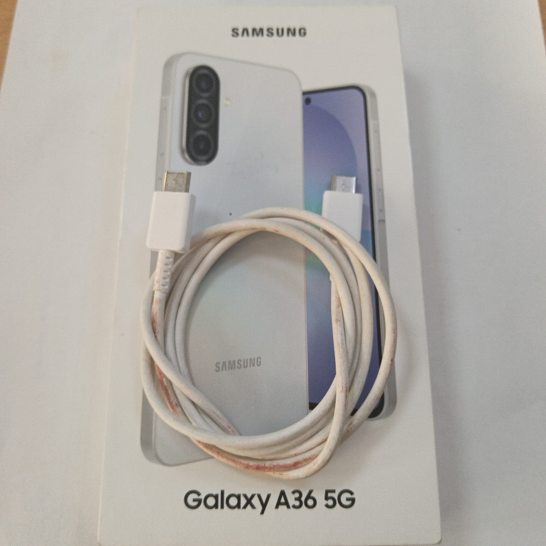 CELULAR SAMSUNG GALAXY A36 5G SM-A366E (2025) 128 GB 6 GB RAM (SEMINUEVO)