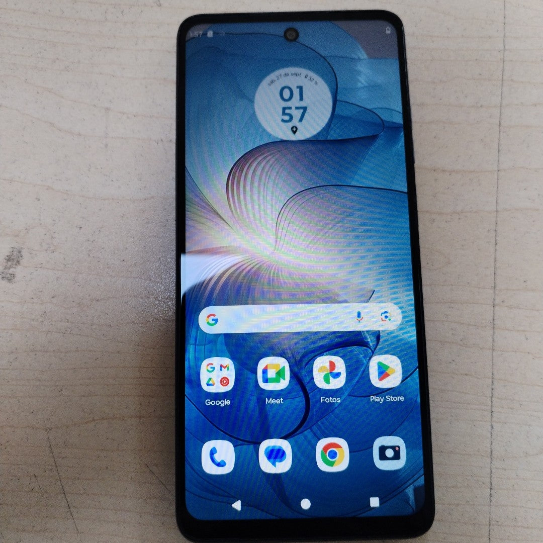 CELULAR MOTOROLA MOTO G24 POWER XT2425-1 (2024) 256 GB 8 GB RAM (SEMINUEVO)
