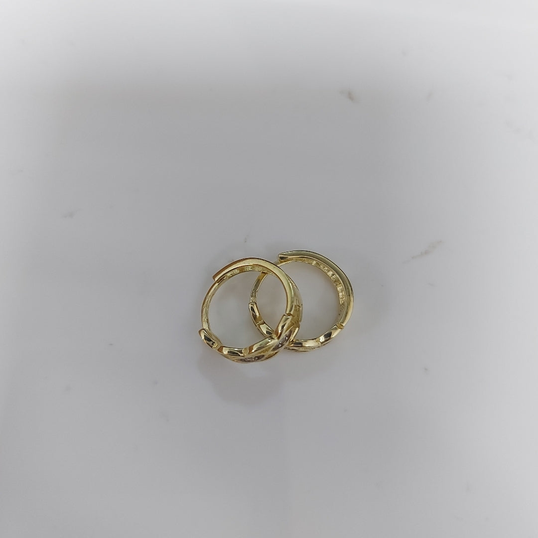 HUGGIES ORO 14K 2.2 (NUEVO)