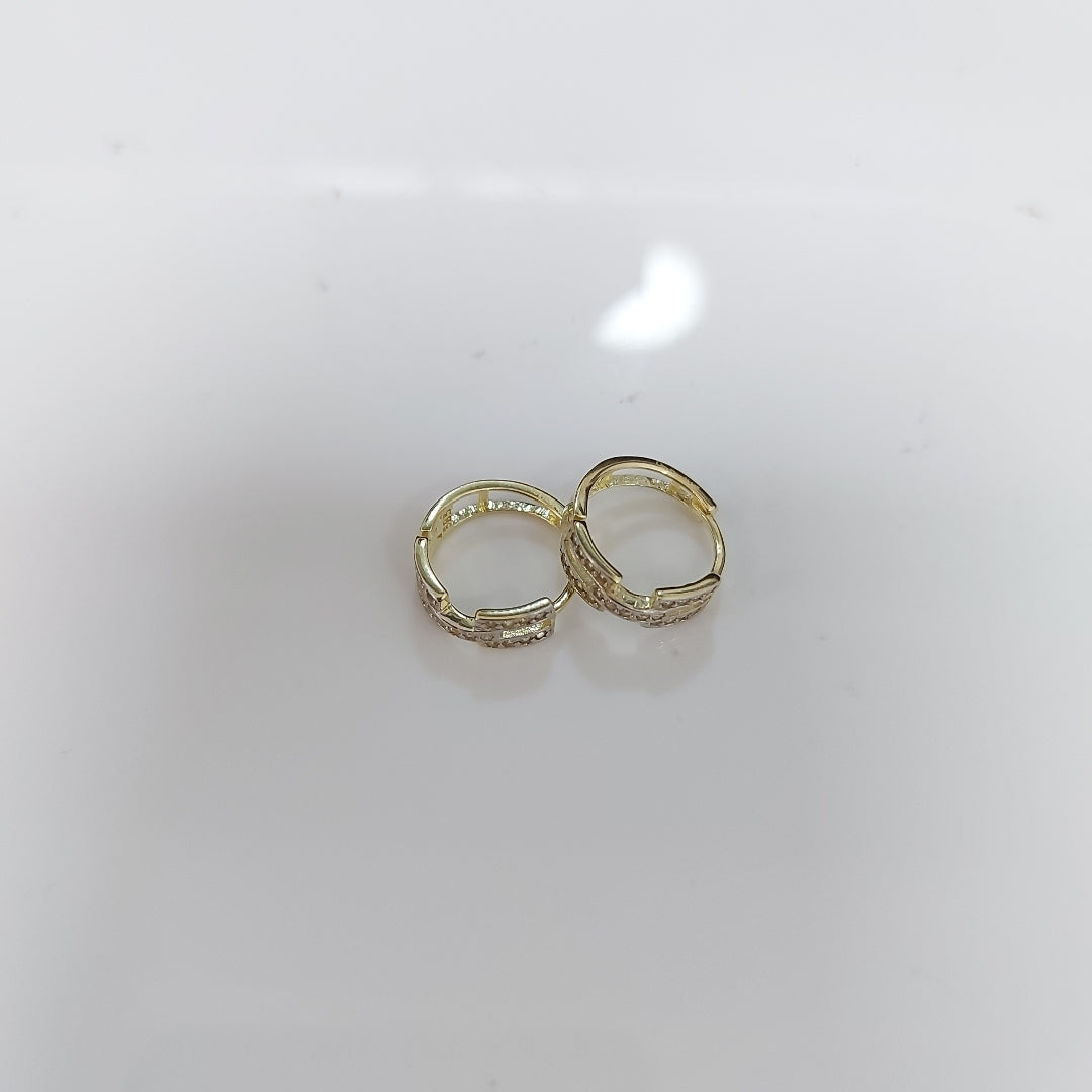 HUGGIES ORO 14K 2.2 (NUEVO)