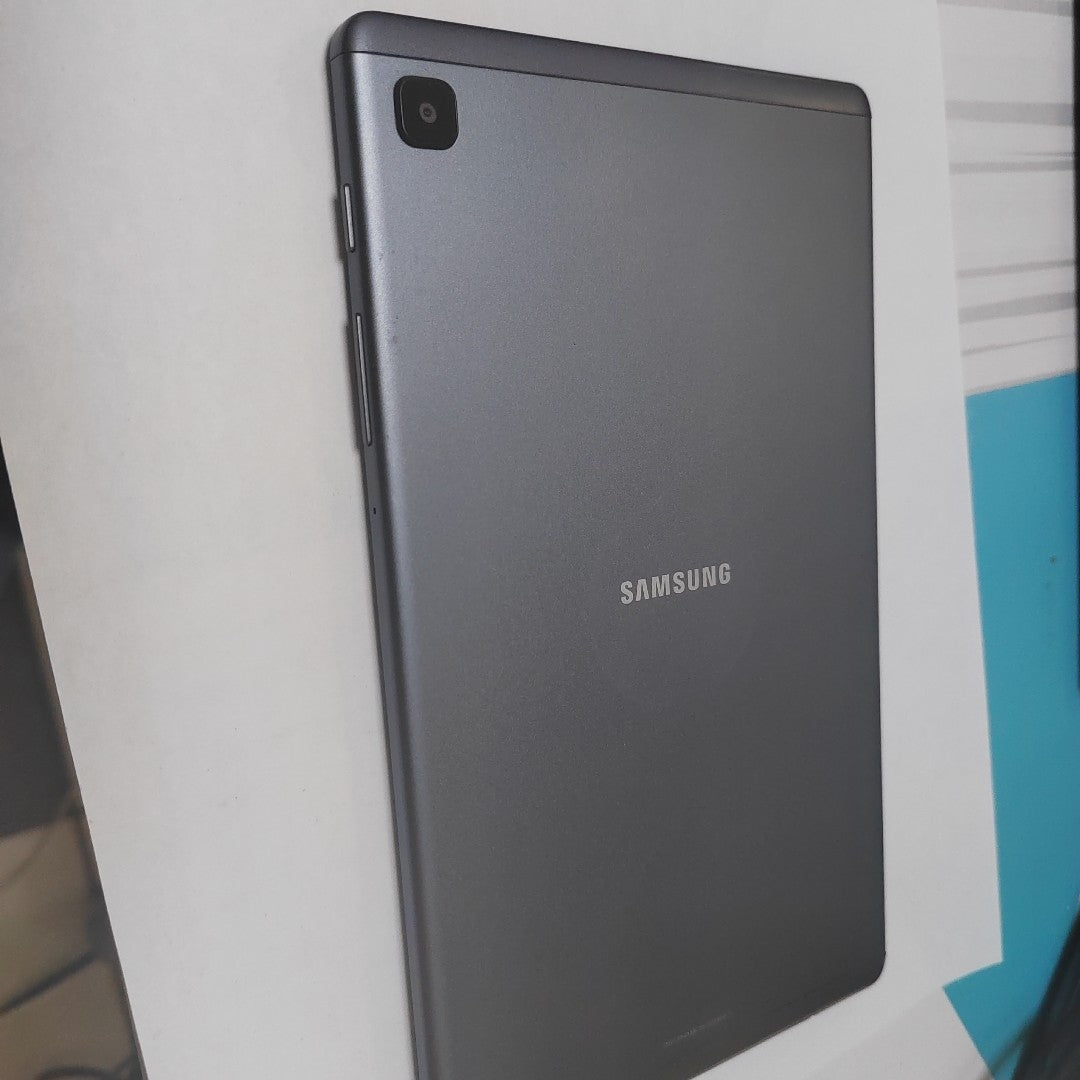 TABLETA SAMSUNG GALAXY TAB A7 LITE SM-T225 32 GB 3 GB RAM (SEMINUEVO)