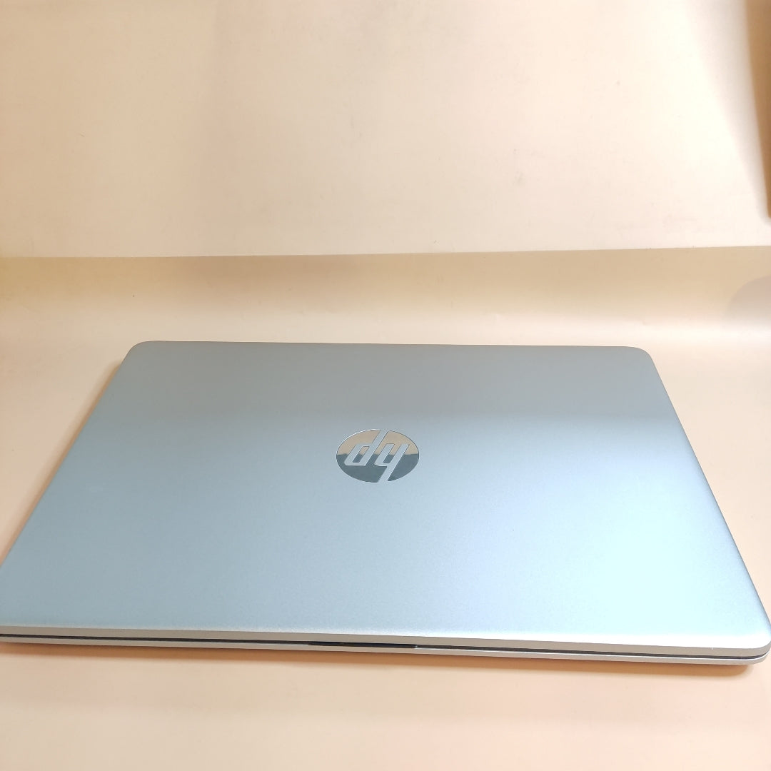 LAPTOP HP 14-DQ0527LA (2023) 256 GB SSD 8 GB RAM (SEMINUEVO)