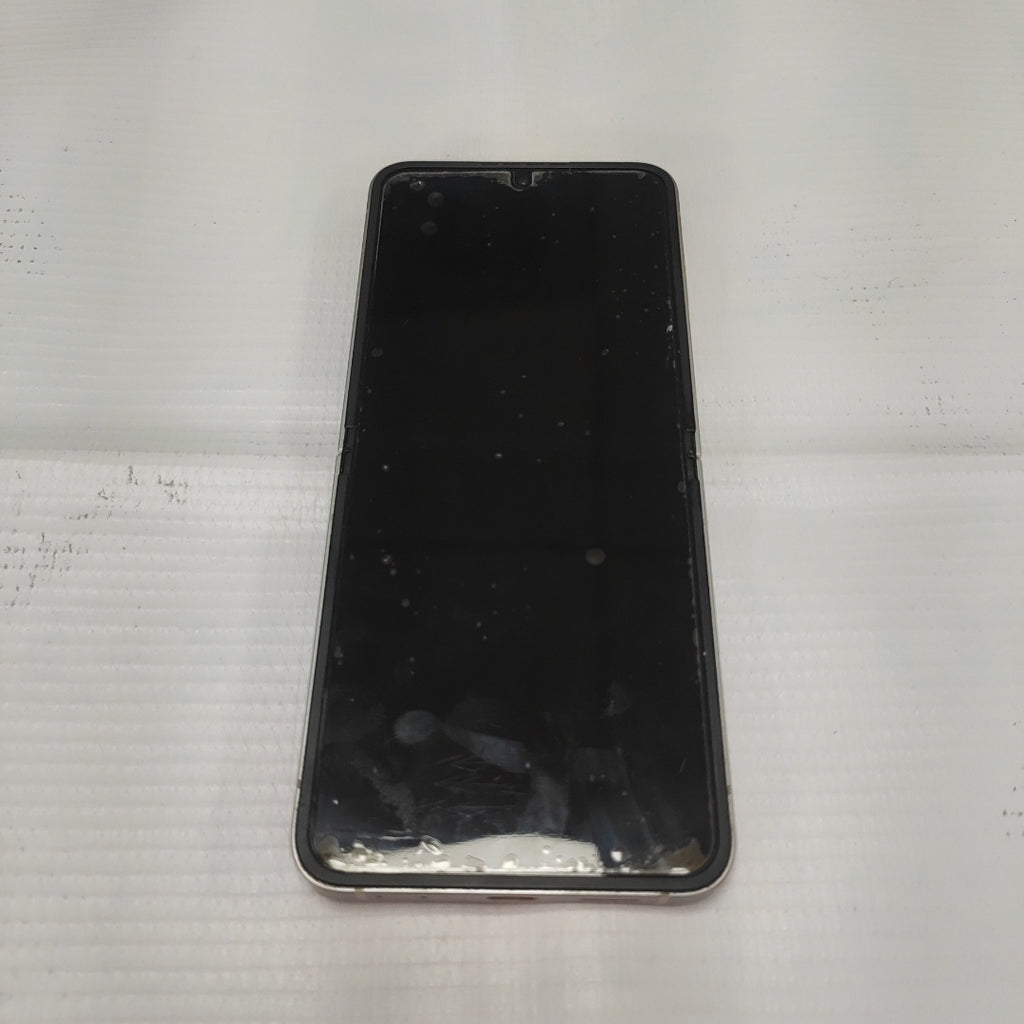 CELULAR SAMSUNG GALAXY Z FLIP6 SM-F741B (2024) 256 GB 12 GB RAM (SEMINUEVO)