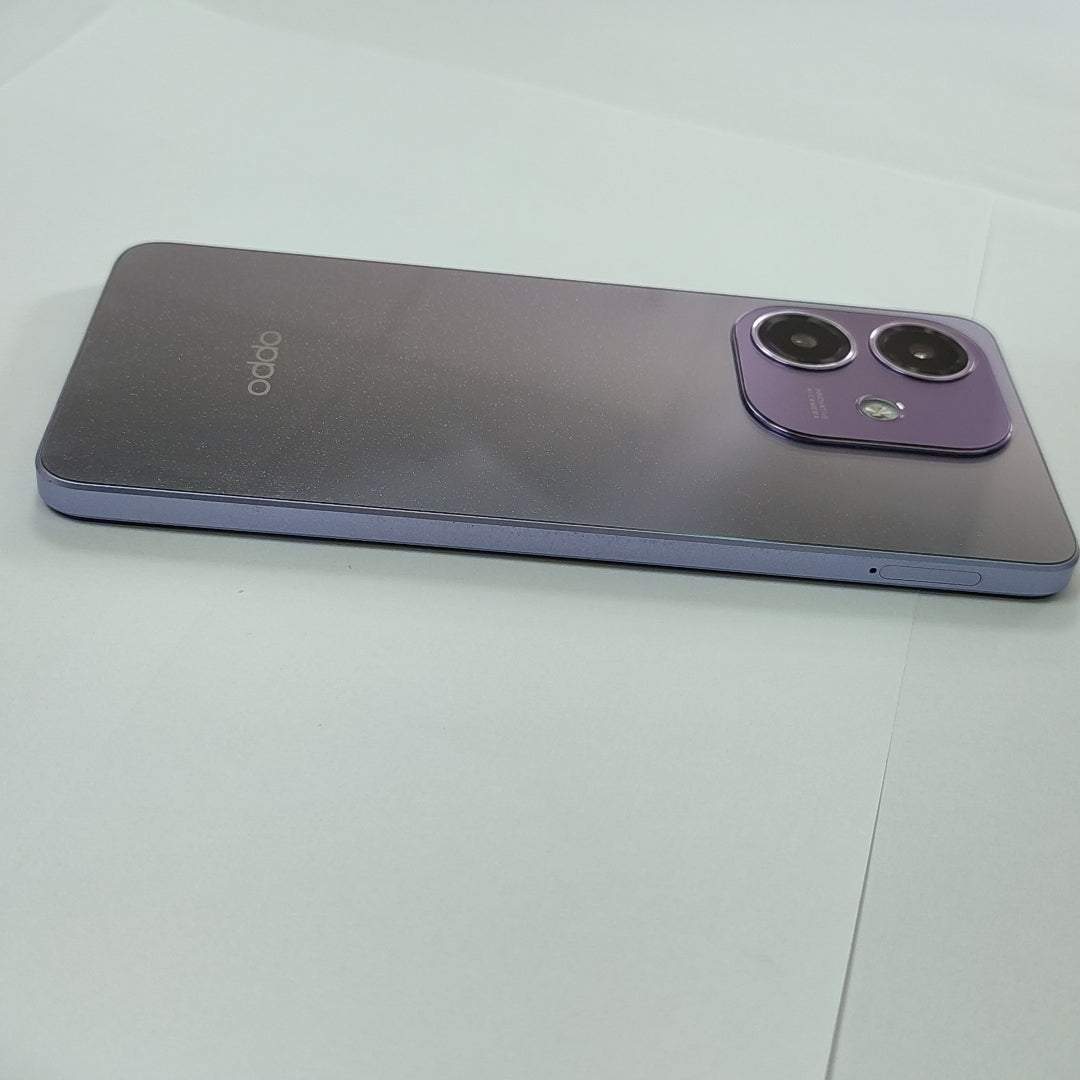 CELULAR OPPO  A40 CPH2669 (2024) 256 GB 4 GB RAM (SEMINUEVO)