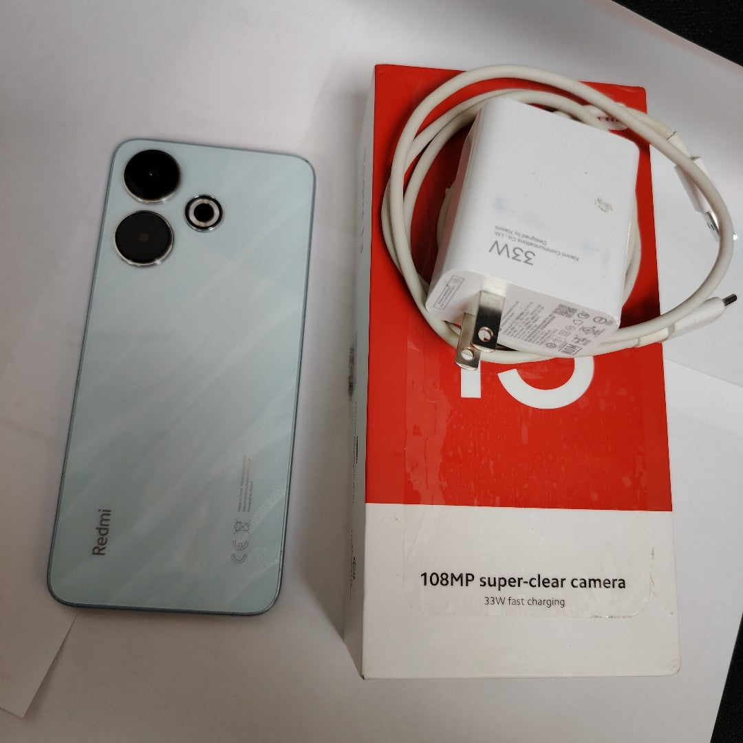 CELULAR XIAOMI REDMI 13 24049RN28L (2024) 256 GB 8 GB RAM (SEMINUEVO)