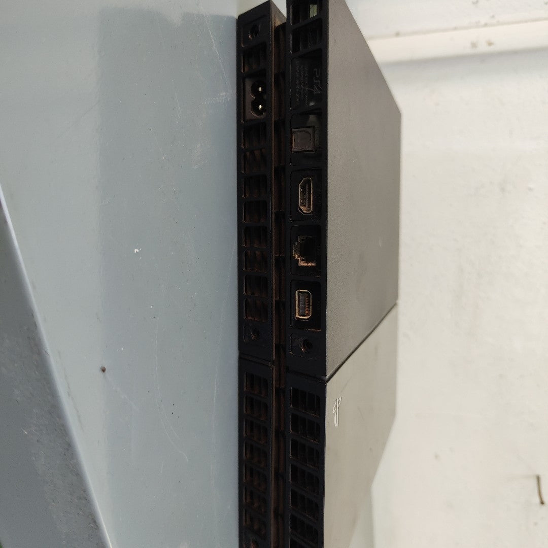 CONSOLA DE VIDEOJUEGO SONY PS4 500 GB  (SEMINUEVO)