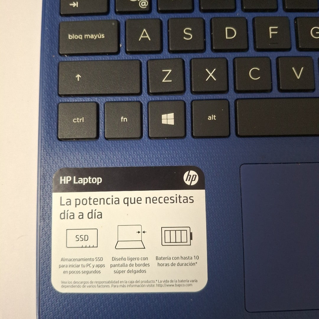LAPTOP HP 15-EF1003LA (2021) 128 GB SSD 4 GB RAM (SEMINUEVO)