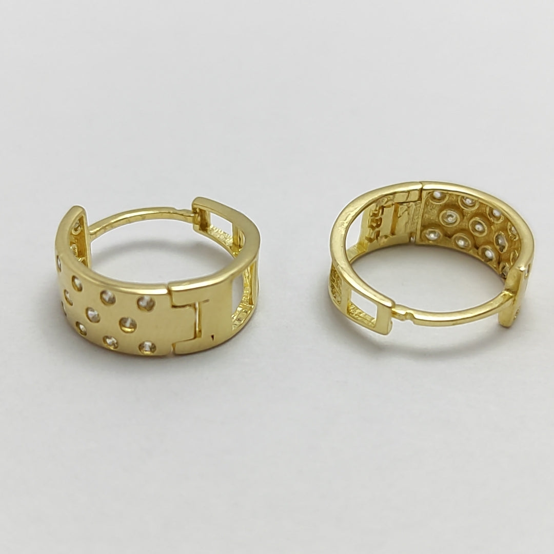 HUGGIES ORO 14K 2.6 (NUEVO)