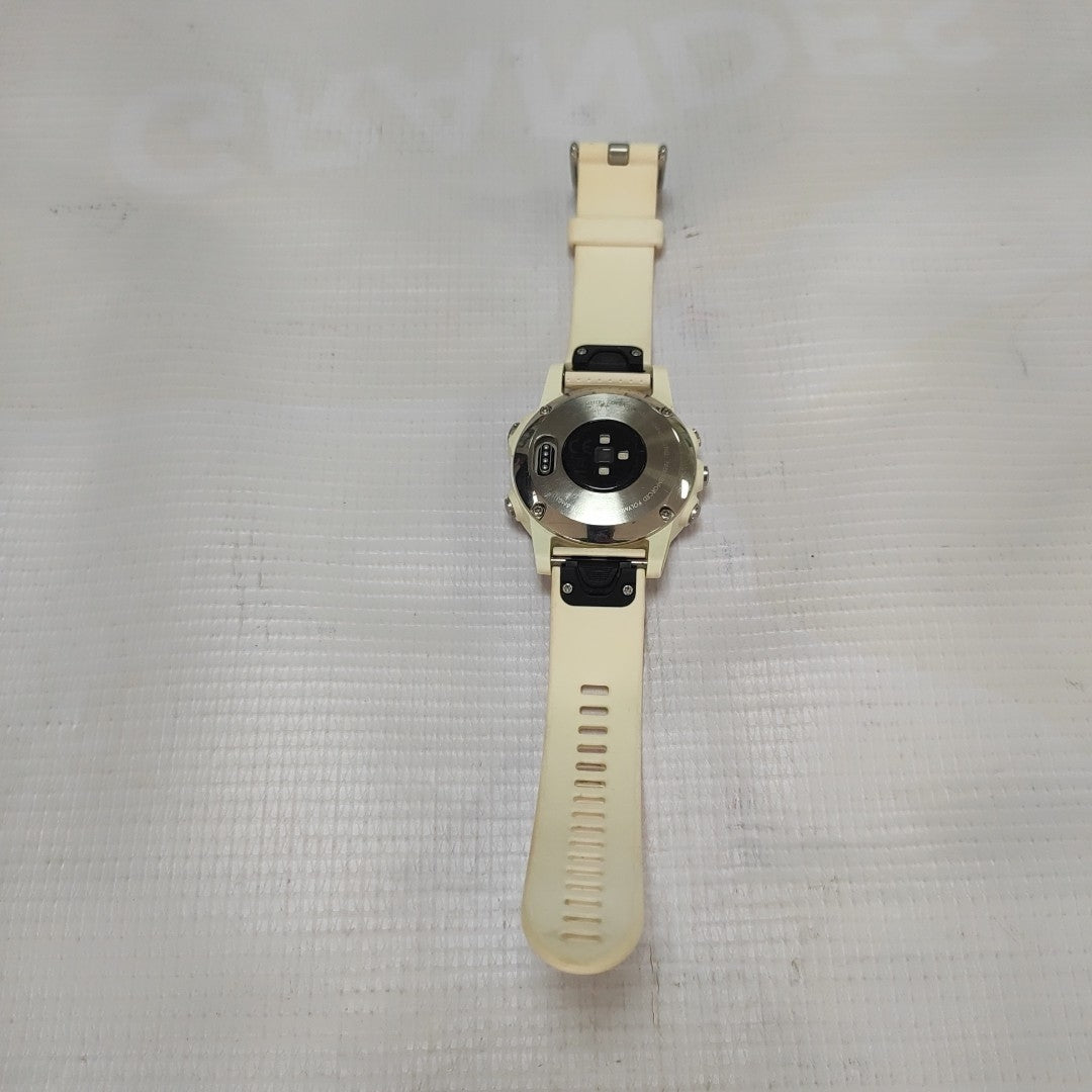 SMARTWATCH GARMIN FENIX 5S 42 MM GPS (SEMINUEVO)