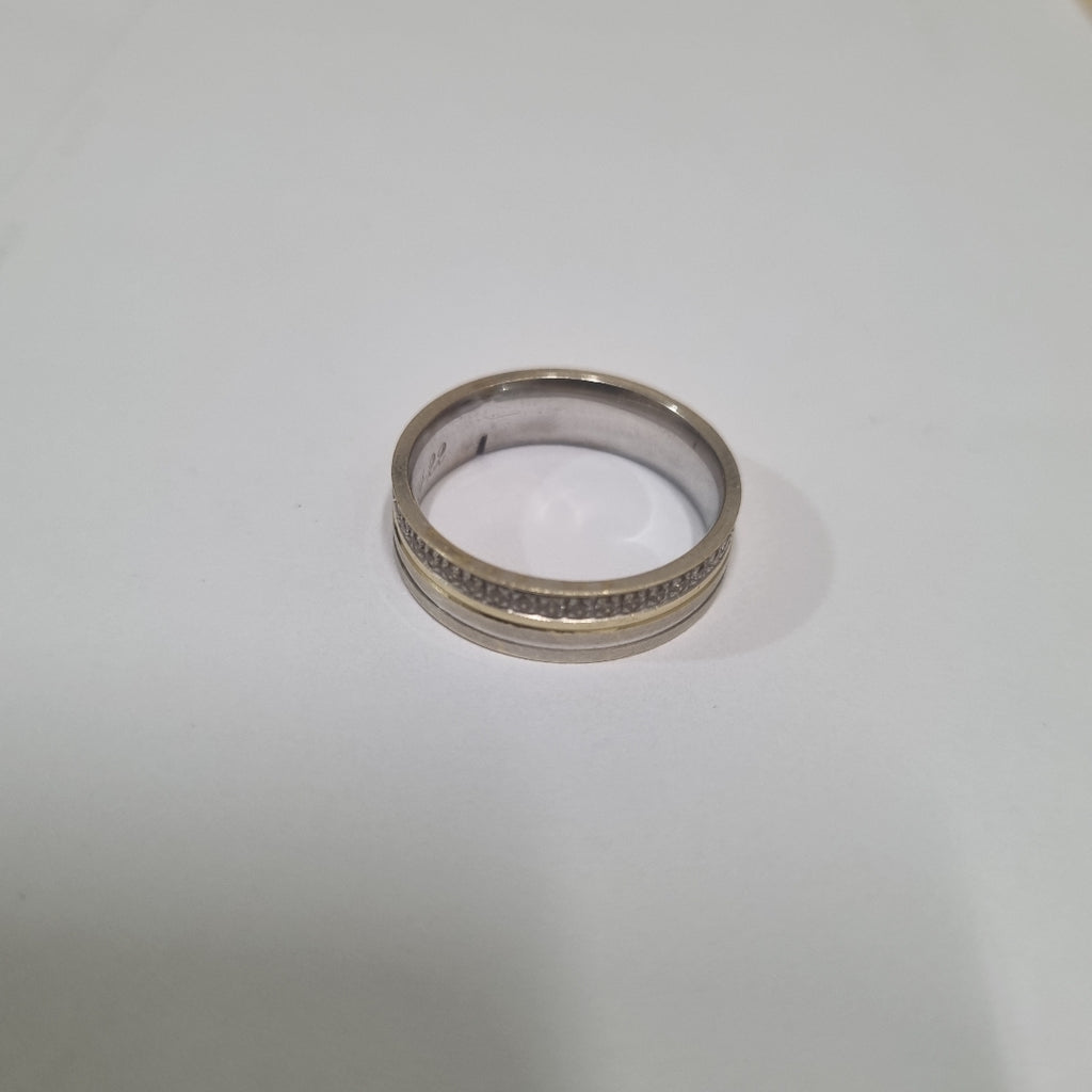ARGOLLA. ORO, ORO BLANCO. 14 K 4.7 GRMS (SEMINUEVO)
