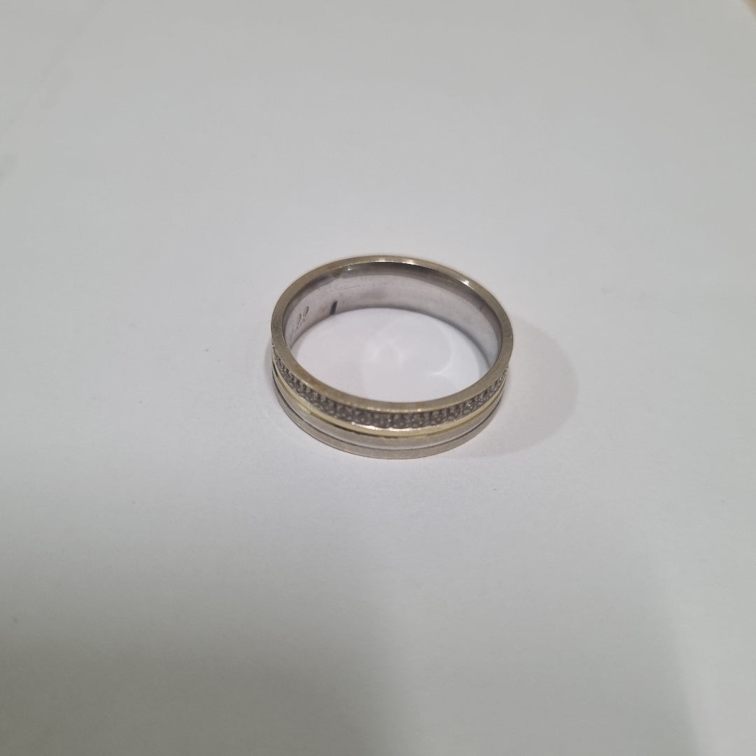 ARGOLLA. ORO, ORO BLANCO. 14 K 4.7 GRMS (SEMINUEVO)
