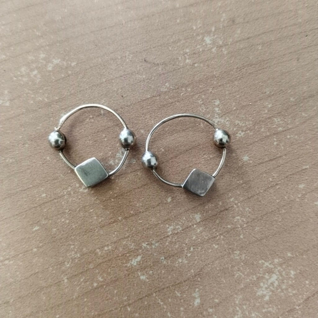 ARETES PAR ORO 8 K 1,50 GRMS (SEMINUEVO)