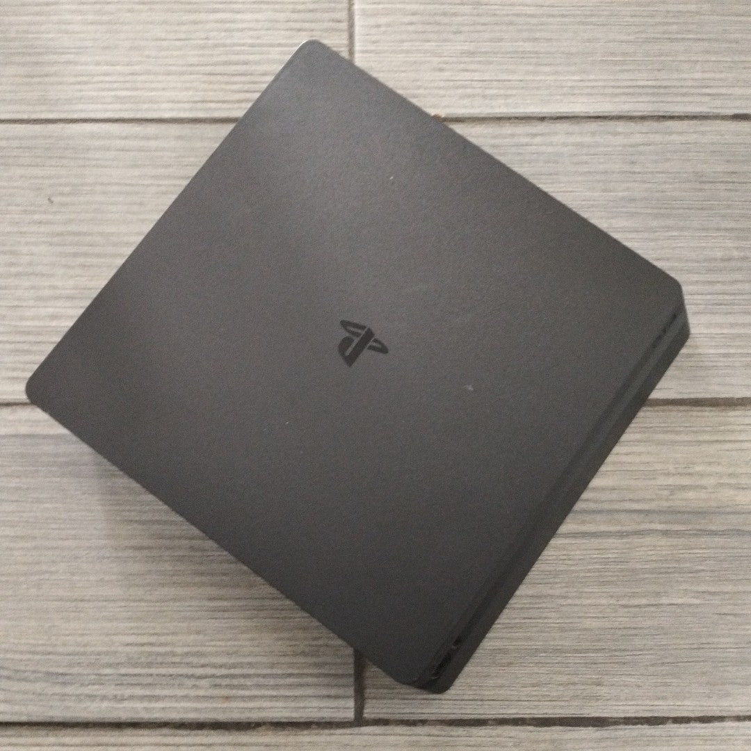 CONSOLA DE VIDEOJUEGO SONY PS4 SLIM 1 TB (SEMINUEVO)