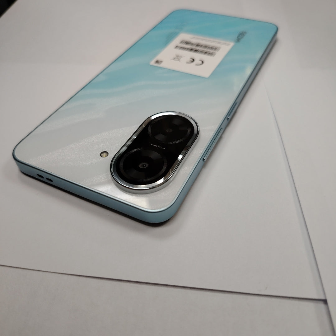 CELULAR XIAOMI REDMI A5 25028RN03L (2025) 64 GB 3 GB RAM (SEMINUEVO)