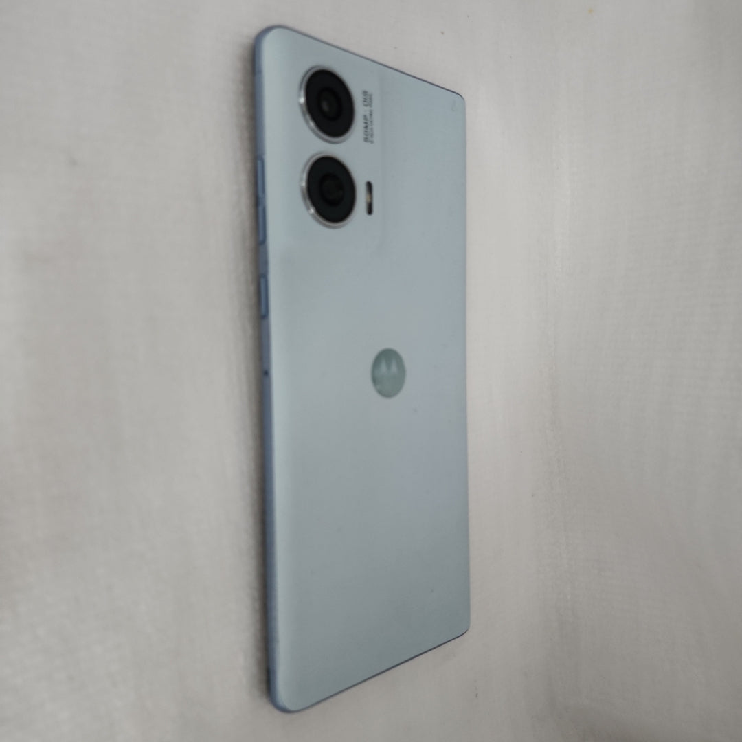 CELULAR MOTOROLA EDGE 50 FUSION XT2429-1 256 GB 8 GB RAM (SEMINUEVO)