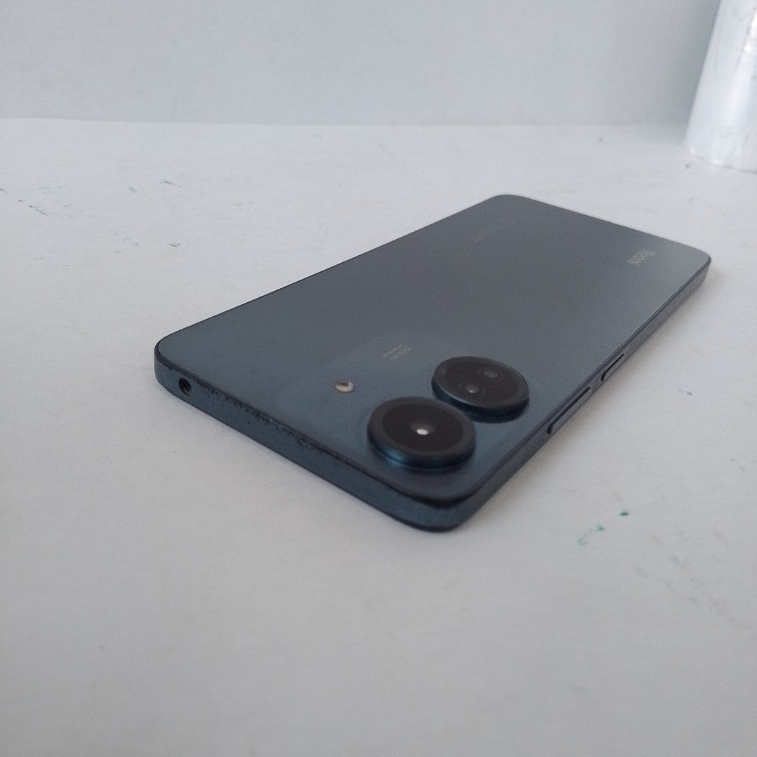CELULAR XIAOMI REDMI 13C 23100RN82L (2023) 128 GB 4 GB RAM (SEMINUEVO)