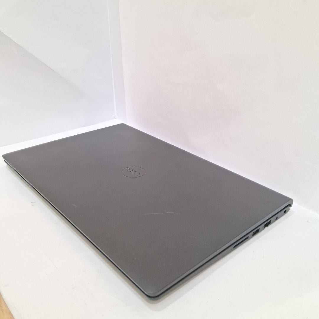 LAPTOP DELL VOSTRO 3420 (2023) 256 GB SSD 8 GB RAM (SEMINUEVO)