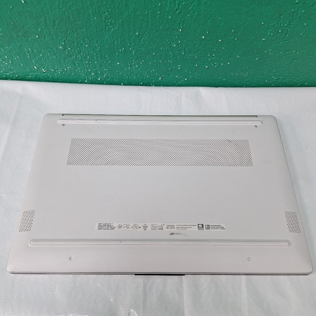 LAPTOP HP 15-FC0069LA (2024) 512 GB SSD 8 GB RAM