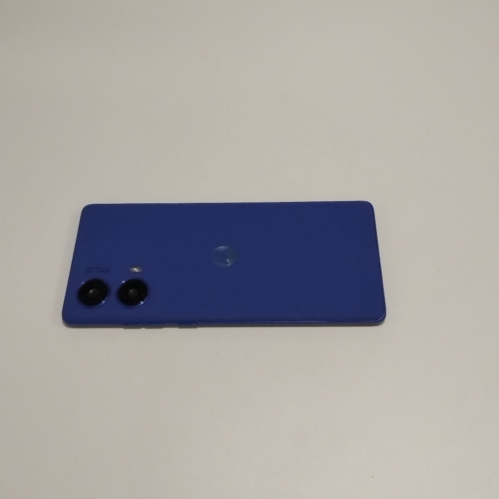 CELULAR MOTOROLA MOTO G85 5G XT2427-1 256 GB 8 GB RAM (SEMINUEVO)