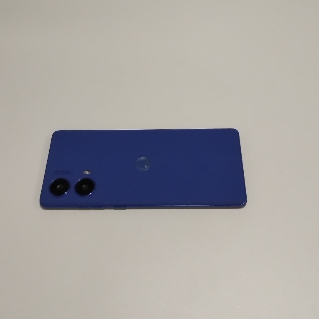 CELULAR MOTOROLA MOTO G85 5G XT2427-1 256 GB 8 GB RAM (SEMINUEVO)