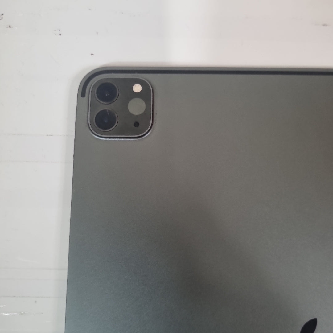 TABLETA APPLE IPAD PRO 2 11" A2228 128 GB 6 GB RAM (SEMINUEVO)