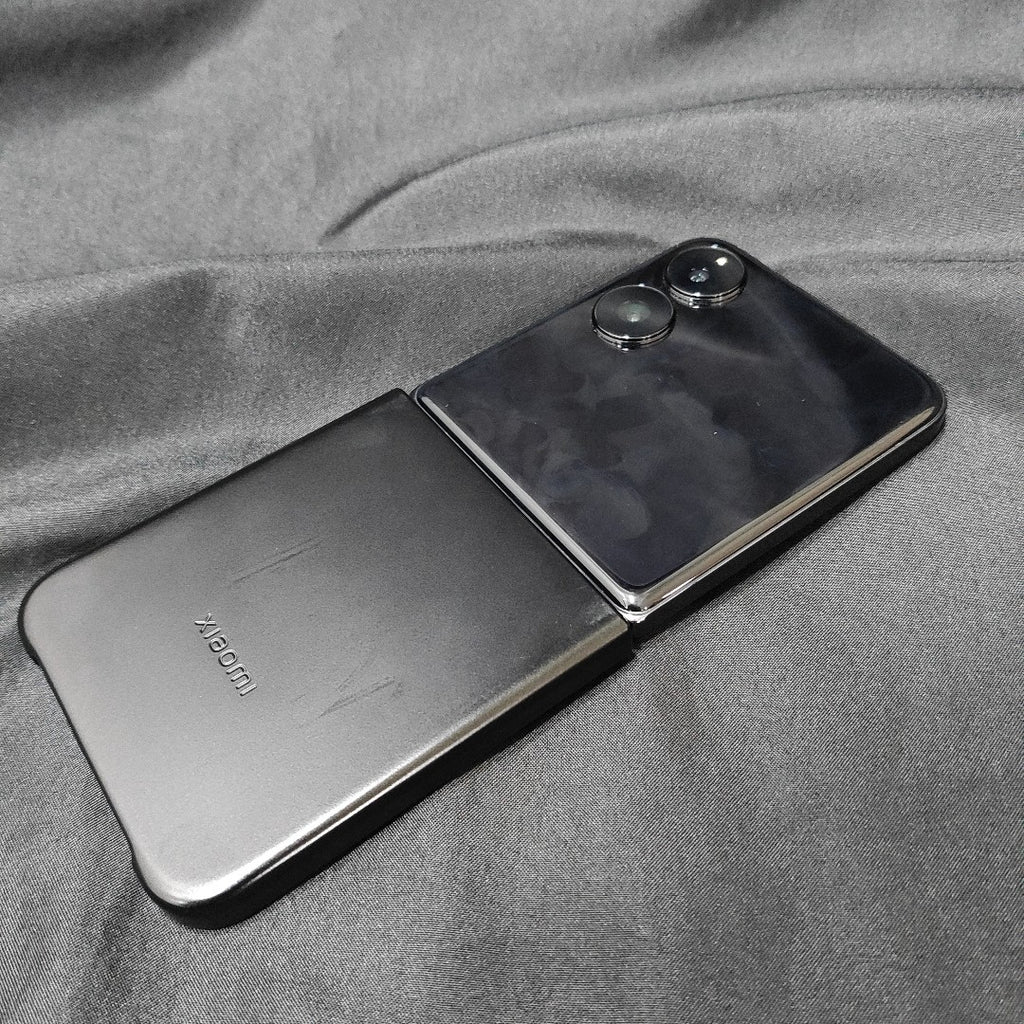 CELULAR XIAOMI MI MIX FLIP 4 2405CPX3DG (2024) 512 GB 12 GB RAM (SEMINUEVO)