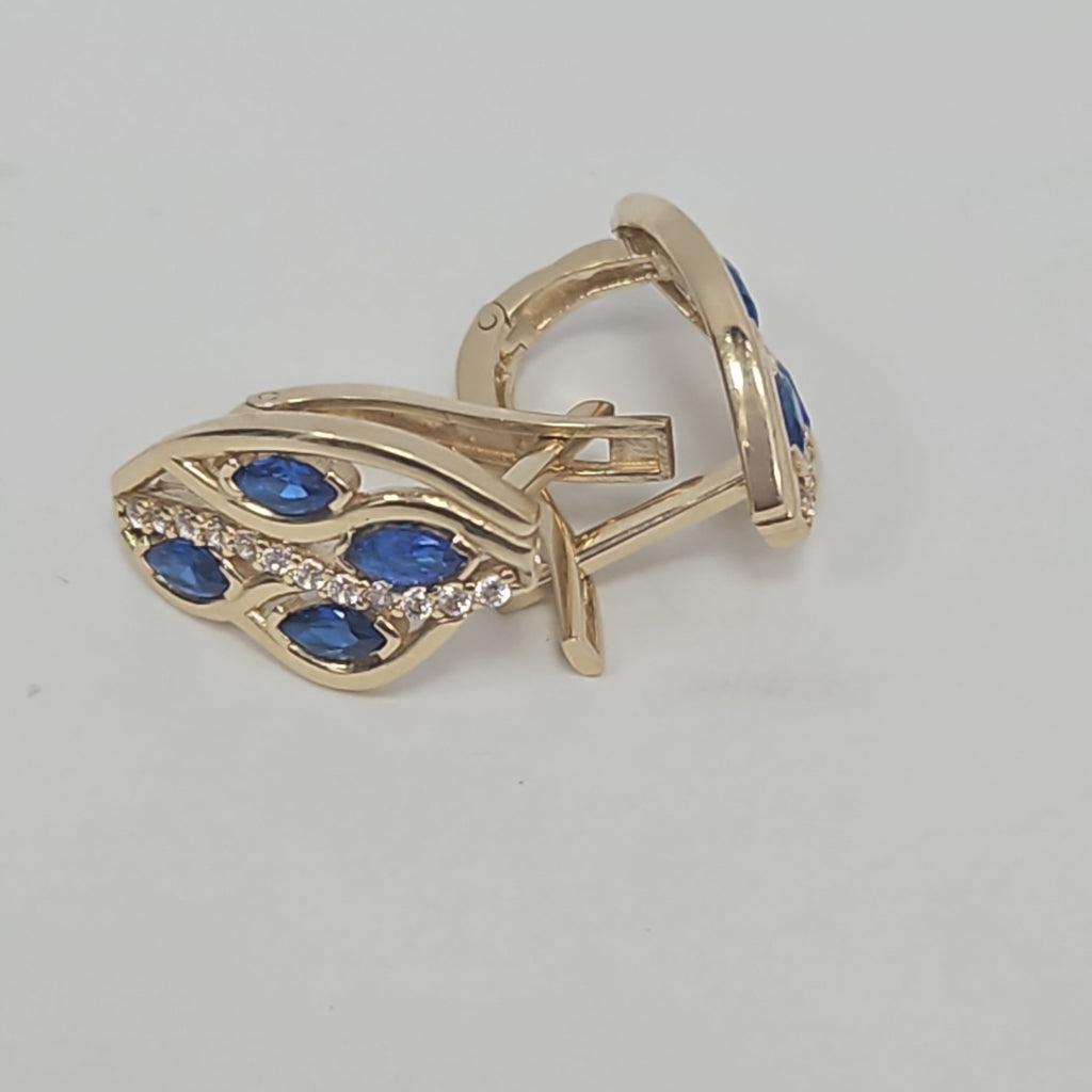 BROQUELES ORO 14K 3.7 (NUEVO)