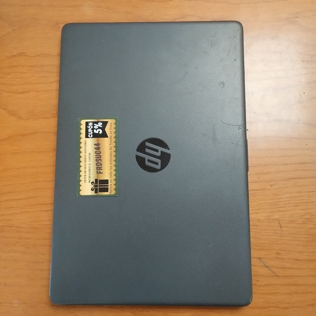 LAPTOP HP 255 G8 (2022) 1 TB 4 GB RAM (SEMINUEVO)