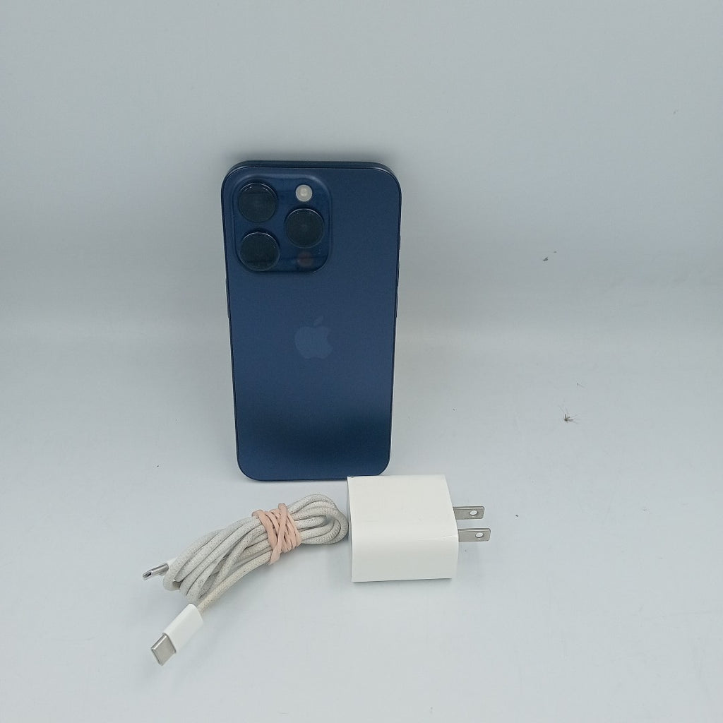 CELULAR APPLE IPHONE 15 PRO A3101 512 GB 8 GB RAM (SEMINUEVO)