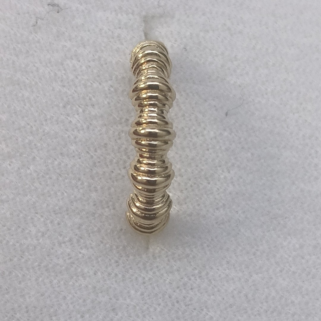 HUGGIES ORO 14K 2.8 (NUEVO)