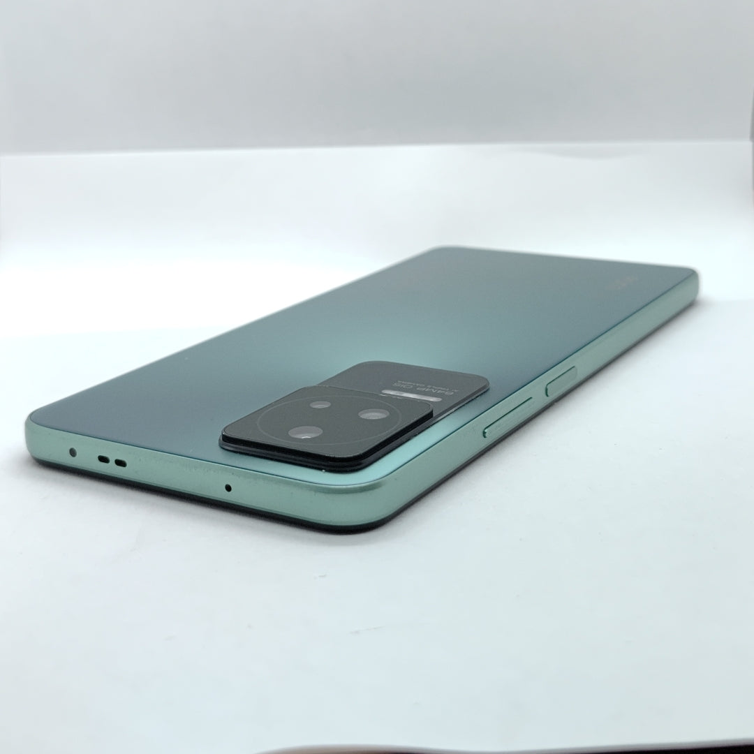 CELULAR XIAOMI POCO F4 22021211RG 128 GB 6 GB RAM (SEMINUEVO)