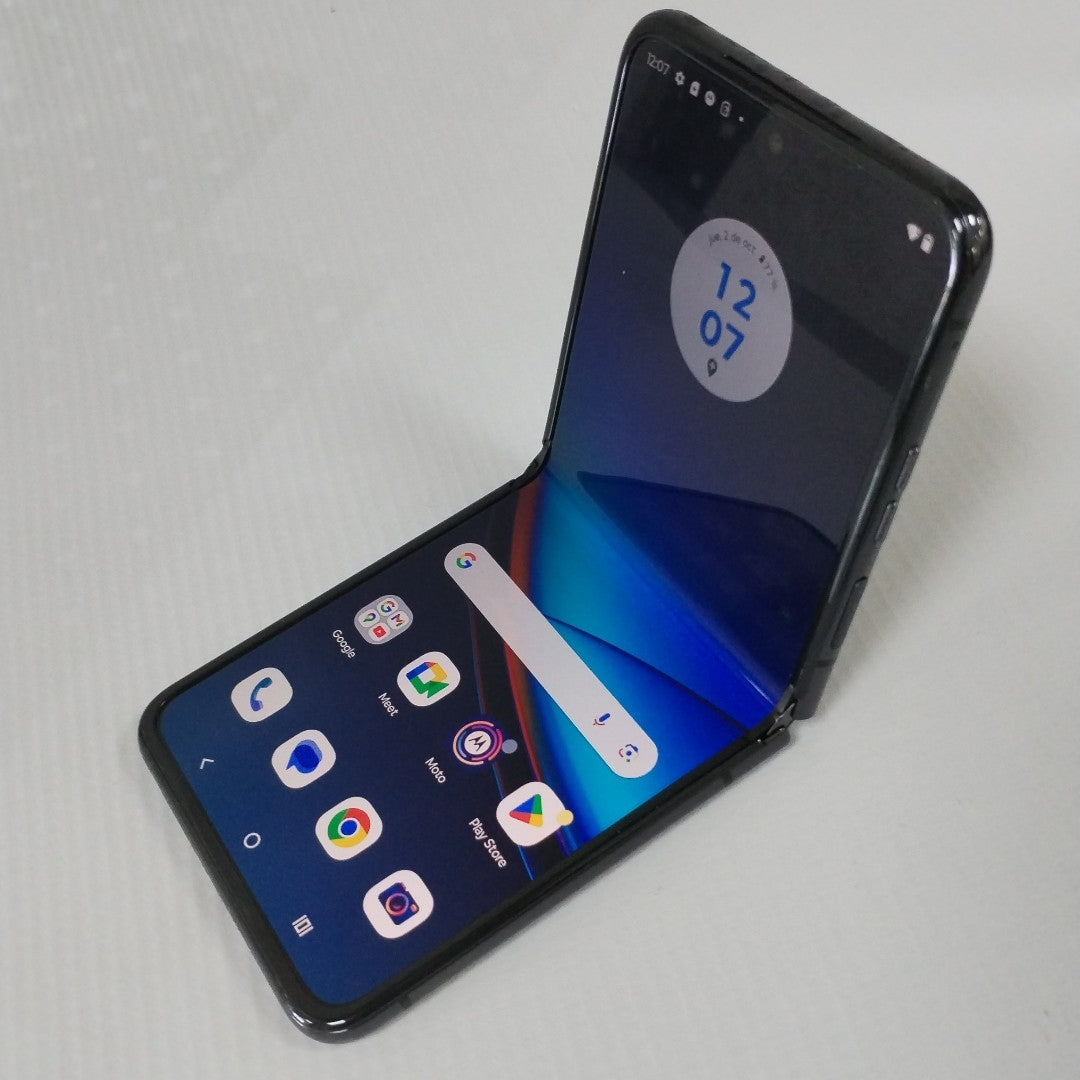 CELULAR MOTOROLA RAZR+ XT2321-3 (2023) 256 GB 8 GB RAM (SEMINUEVO)
